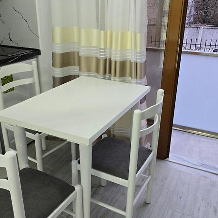 Guest House Pogradeci Εξωτερικό φωτογραφία